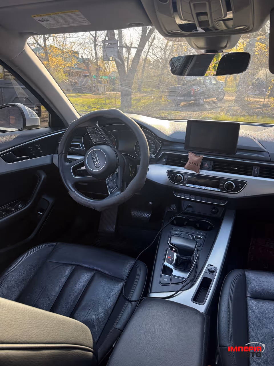 Audi A4 - фото 11