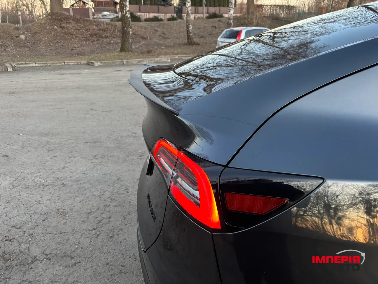 Tesla Model Y - фото 10