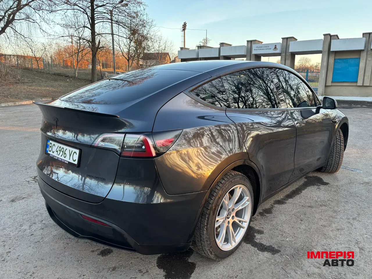 Tesla Model Y - фото 9