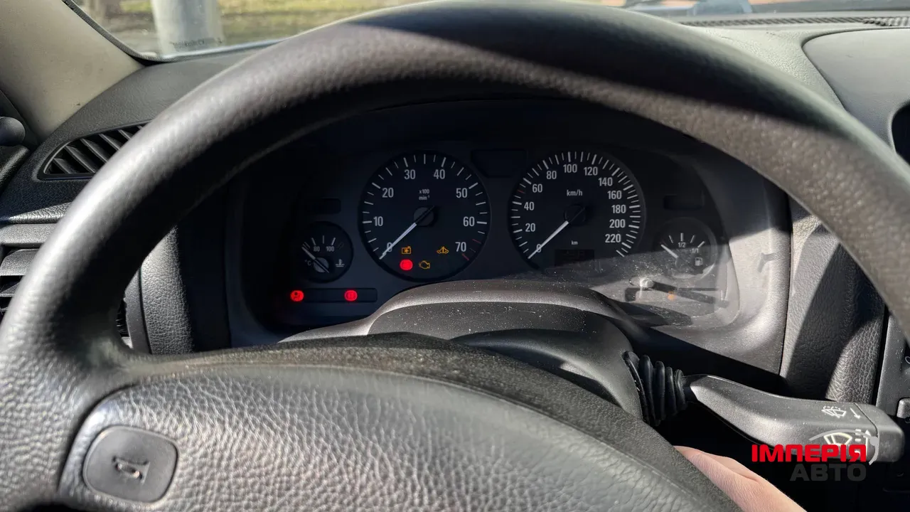 Opel Astra - фото 21