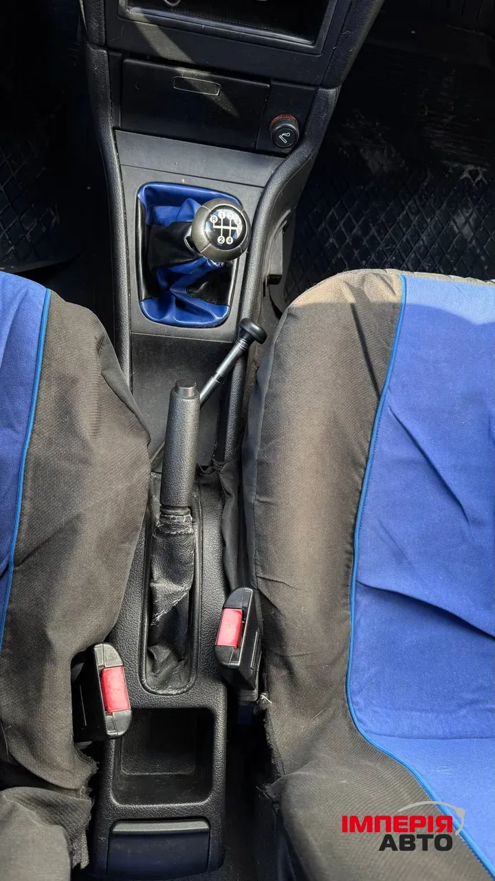 Opel Astra - фото 16