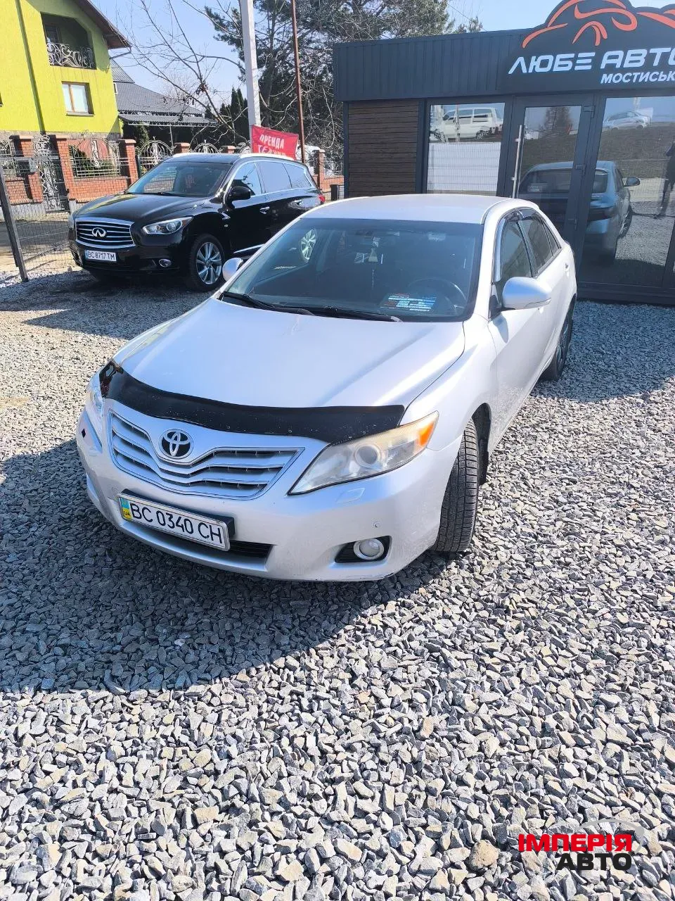 Toyota Camry - фото 1