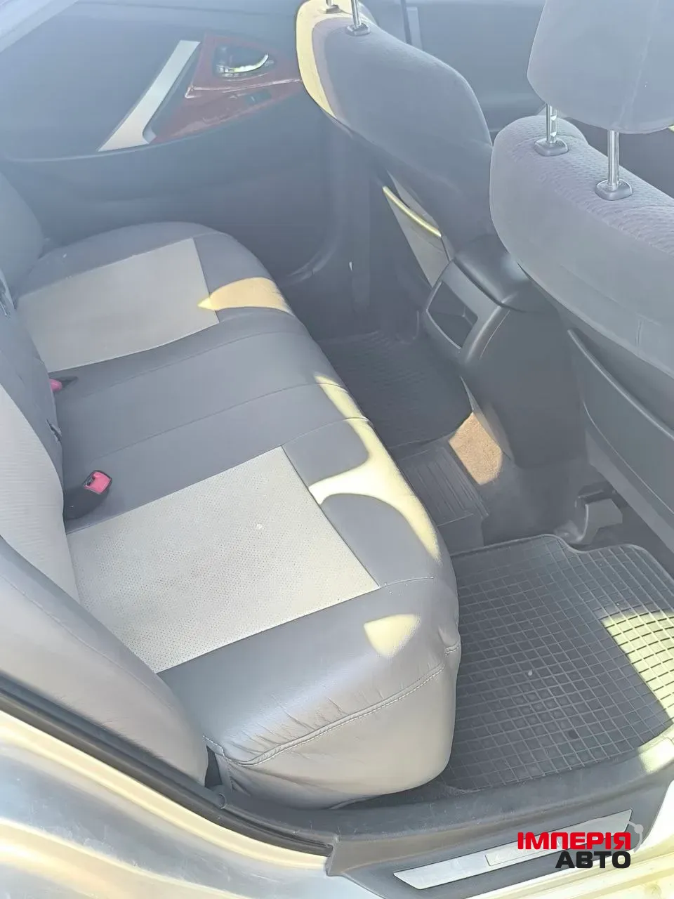 Toyota Camry - фото 19