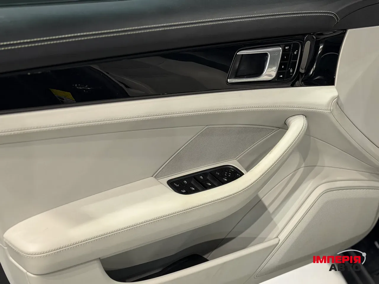 Porsche Panamera - фото 14