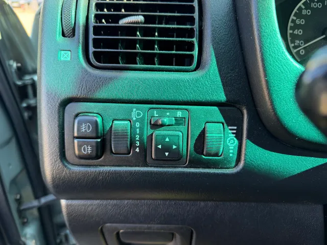 Mitsubishi Space Star - фото 4