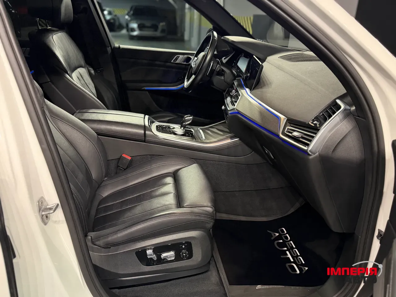 BMW X5 - фото 38