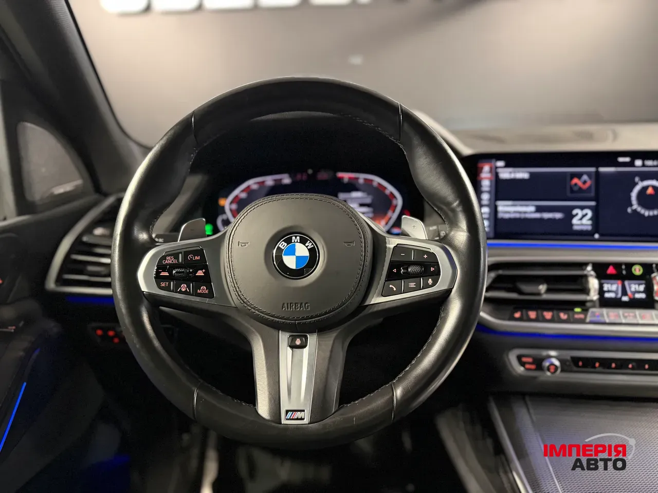 BMW X5 - фото 16