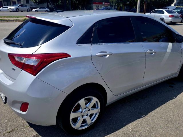 Hyundai Elantra 2017, Черкаси, $9 999 - зображення 3