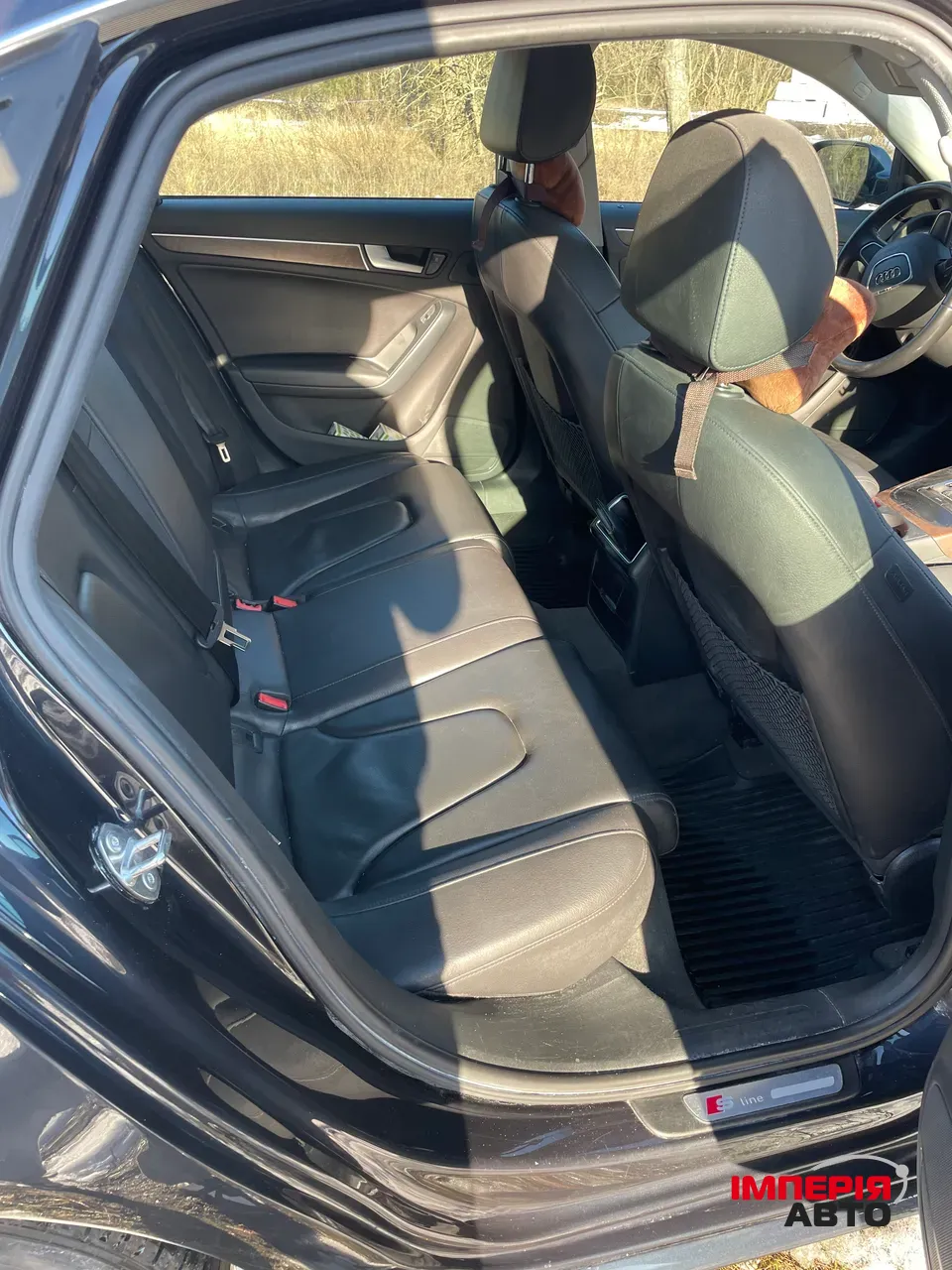 Audi A4 - фото 17