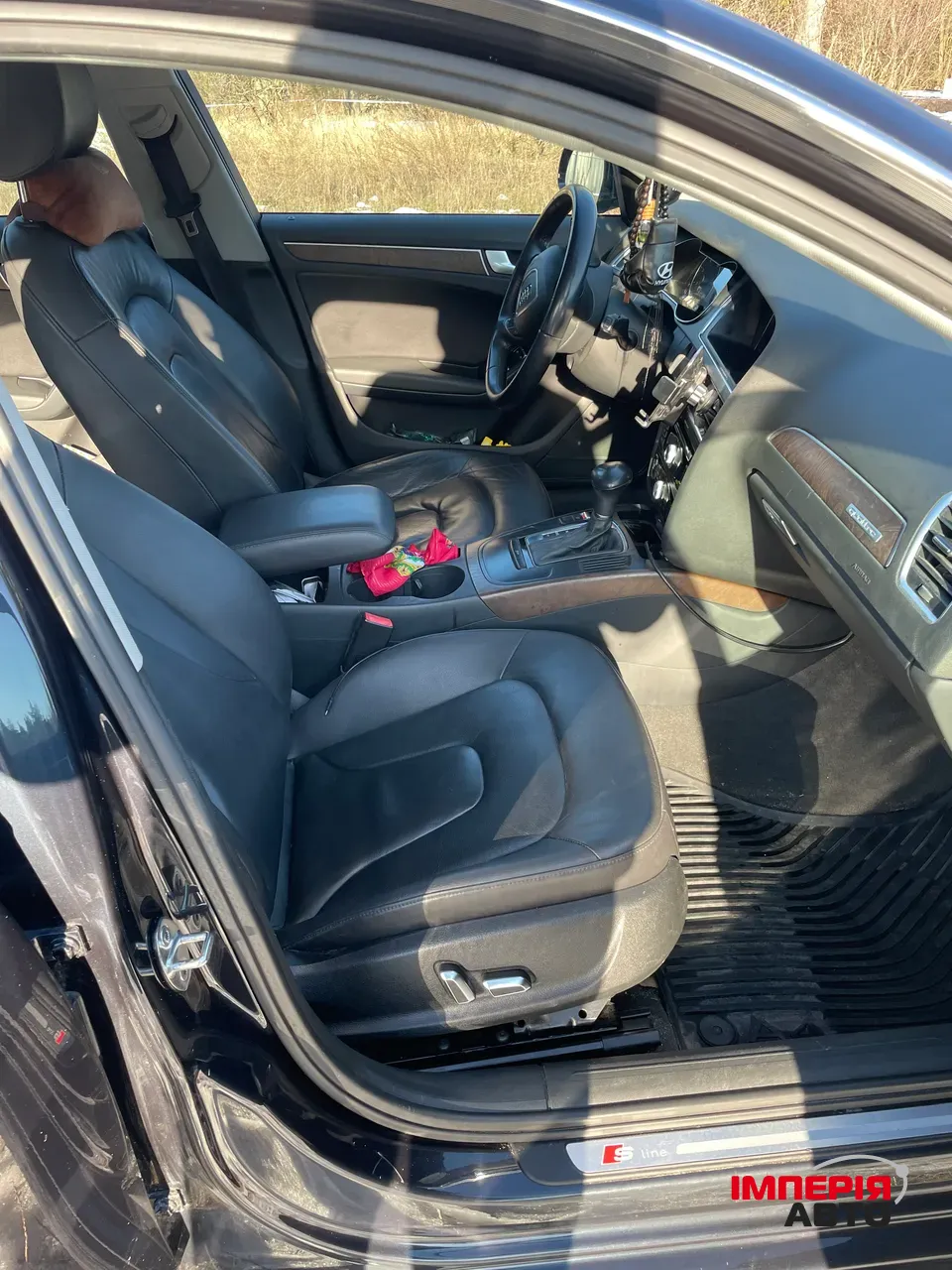 Audi A4 - фото 18