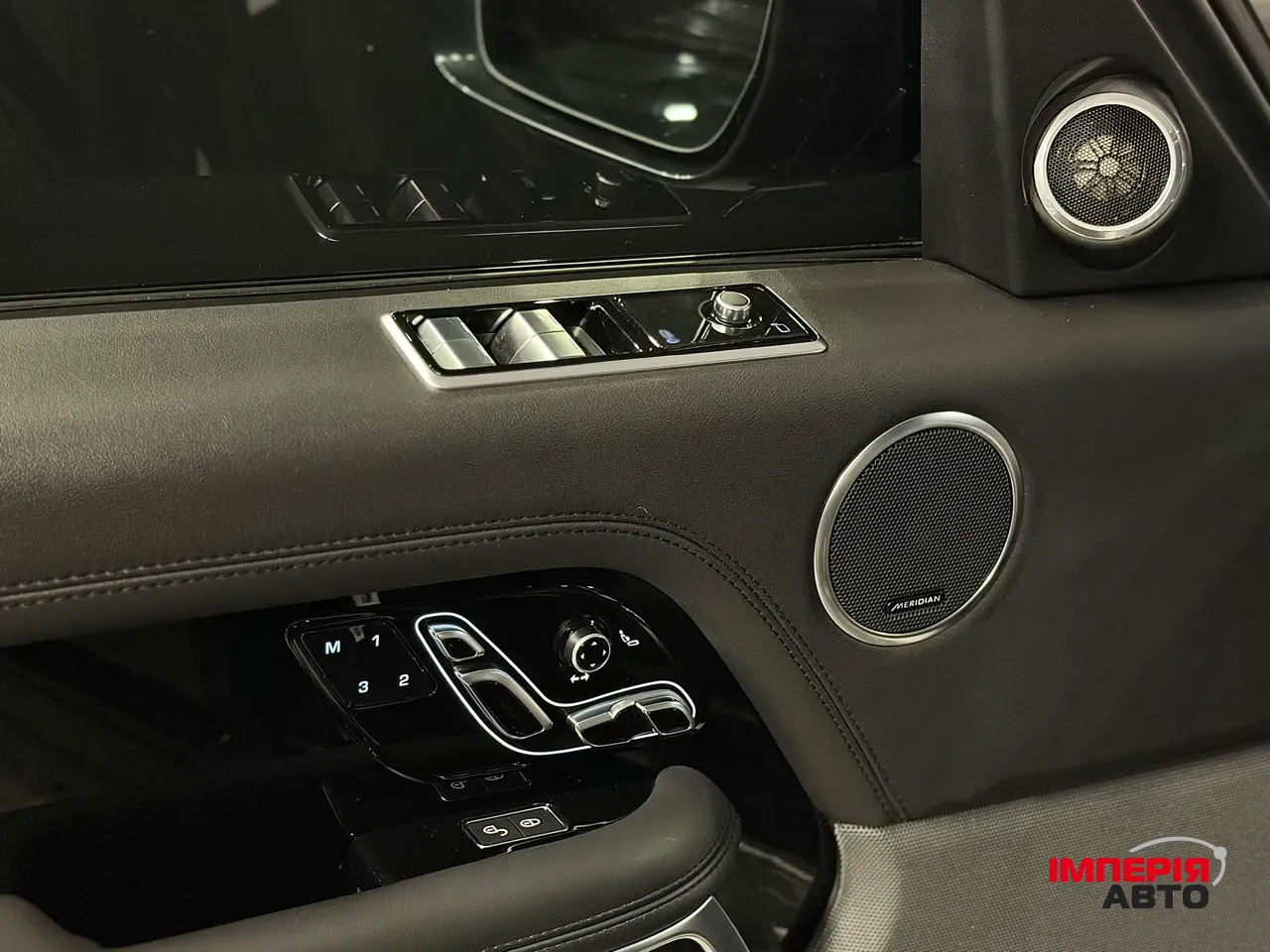 Land Rover Range Rover - фото 16