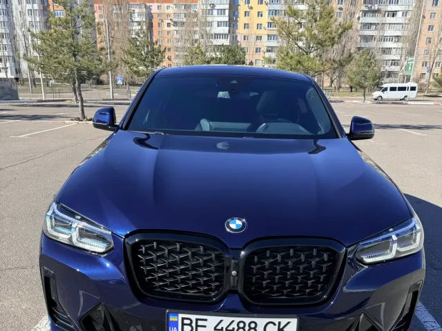 BMW X4 - фото 1