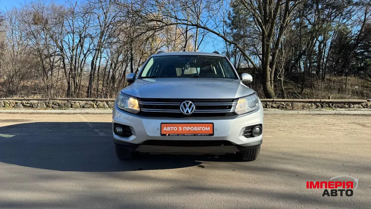 Volkswagen Tiguan - фото 2