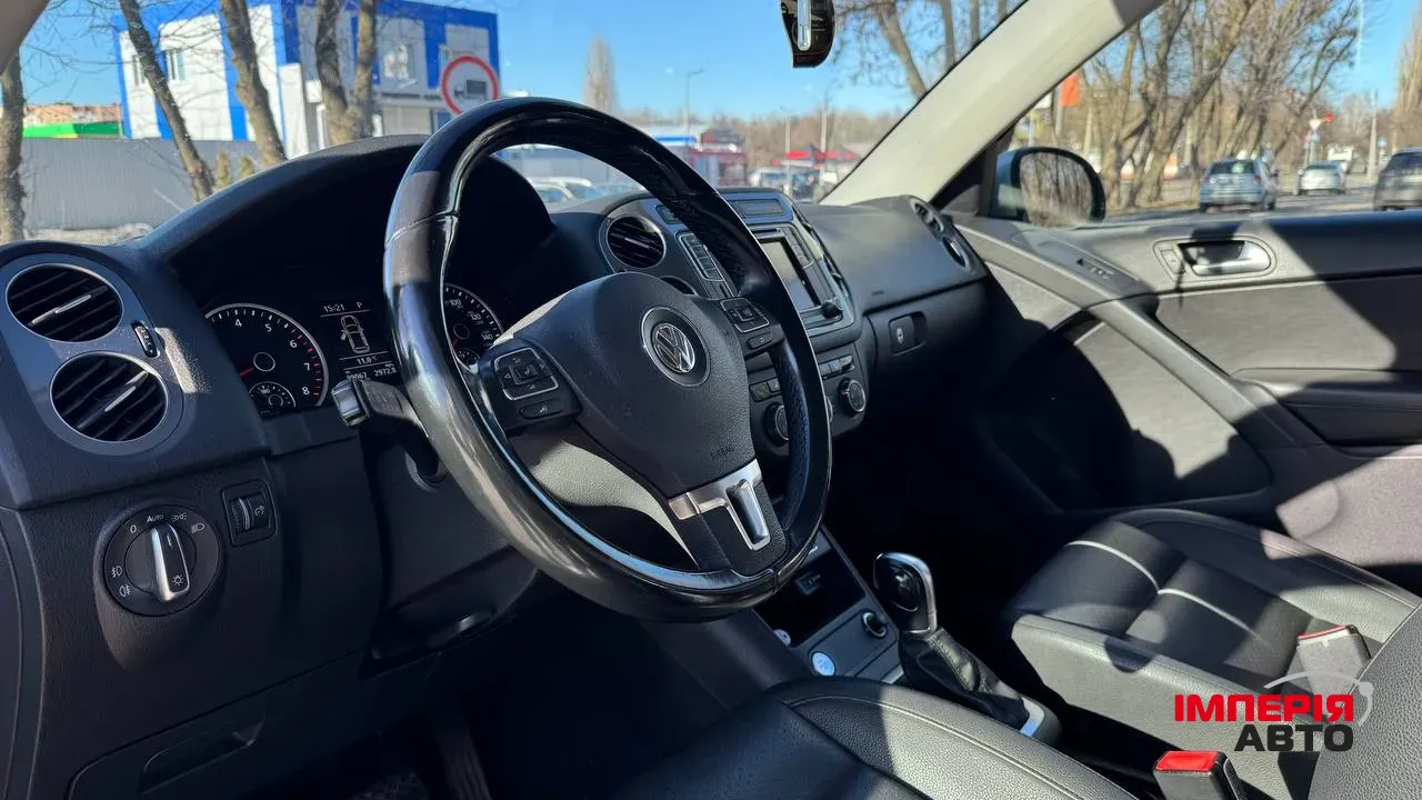 Volkswagen Tiguan - фото 15