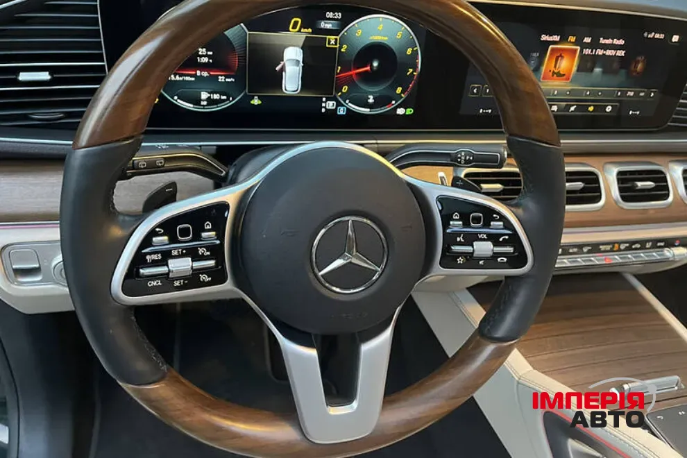 Mercedes-Benz GLE - фото 8