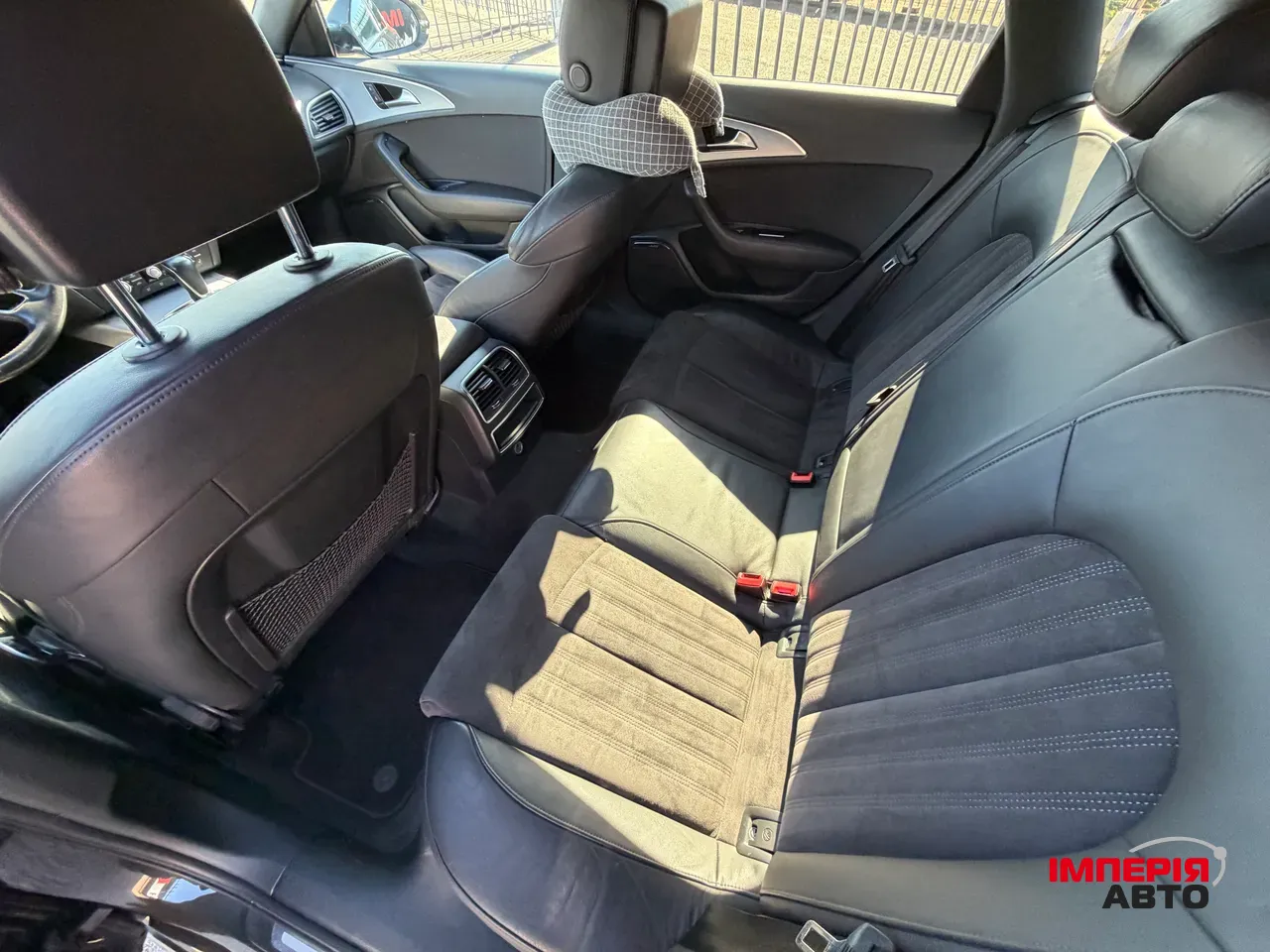 Audi A6 allroad - фото 12