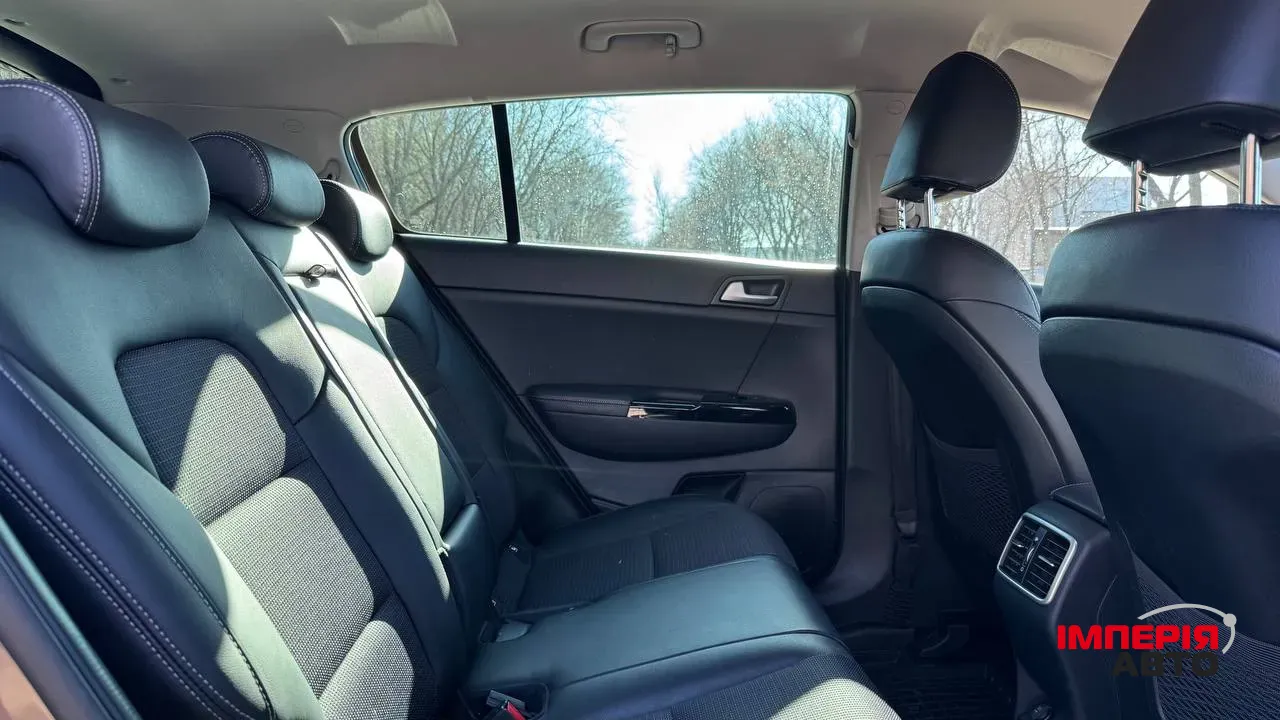 Kia Sportage - фото 23