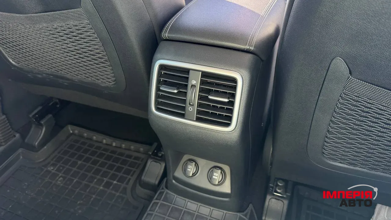 Kia Sportage - фото 26