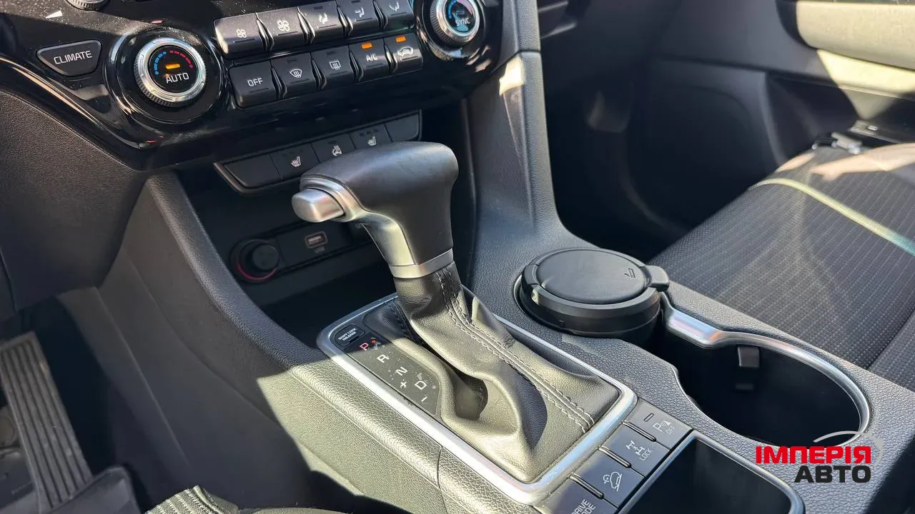 Kia Sportage - фото 21