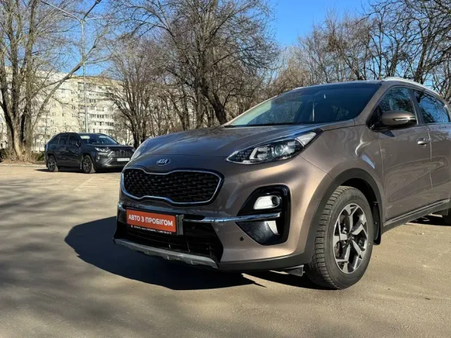 Kia Sportage - фото 1