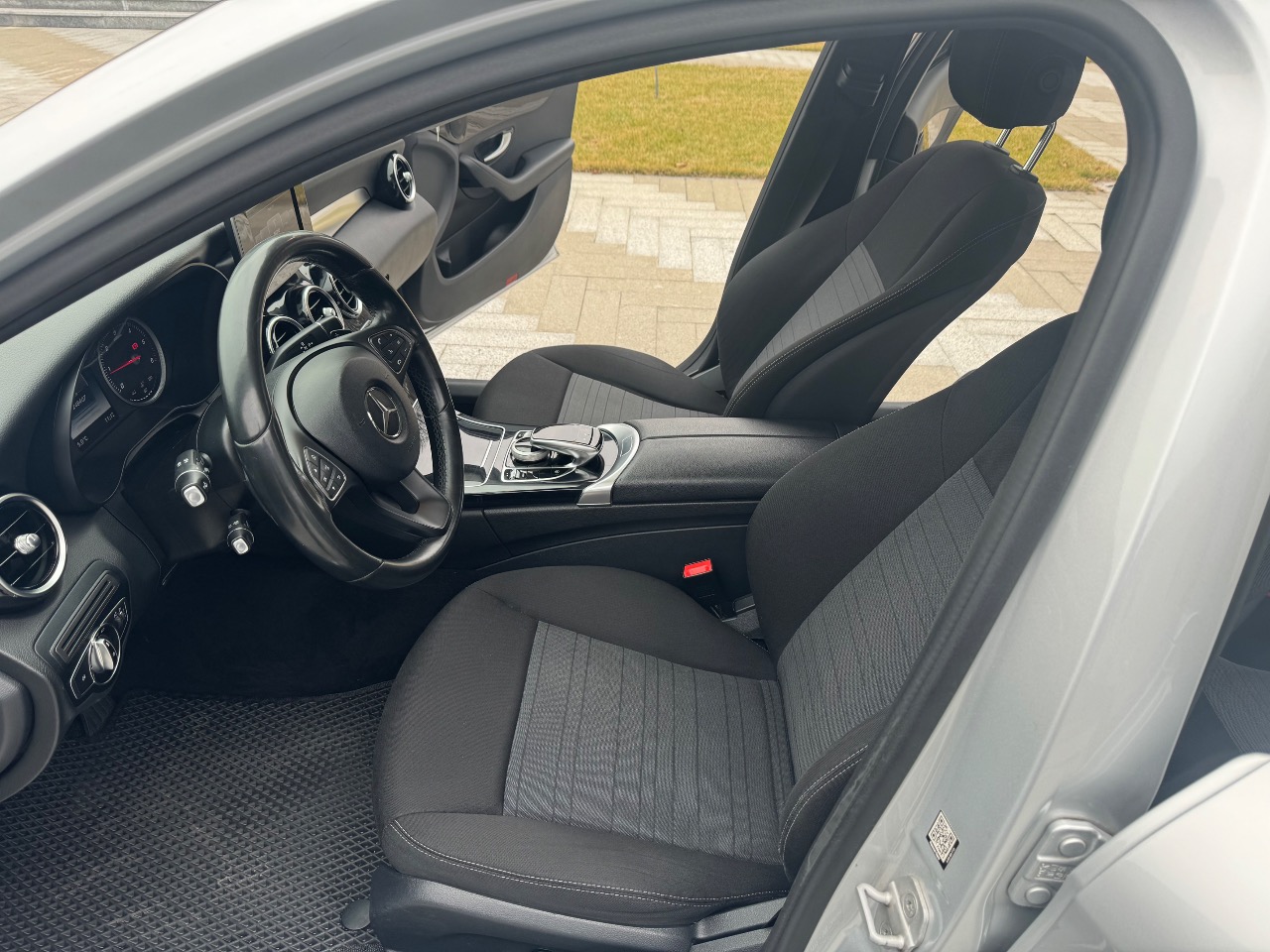 Mercedes-Benz C-Класс - фото 9