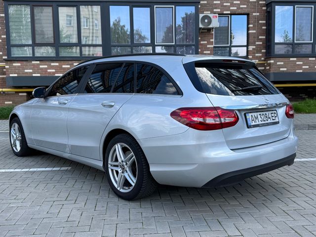 Mercedes-Benz C-Класс - зображення 2