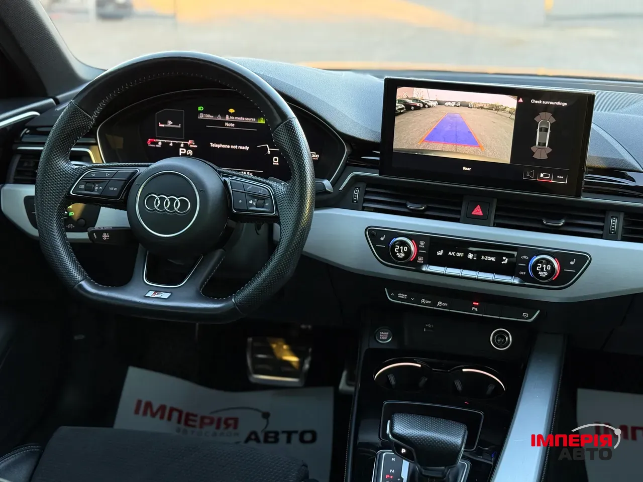 Audi A4 - фото 15