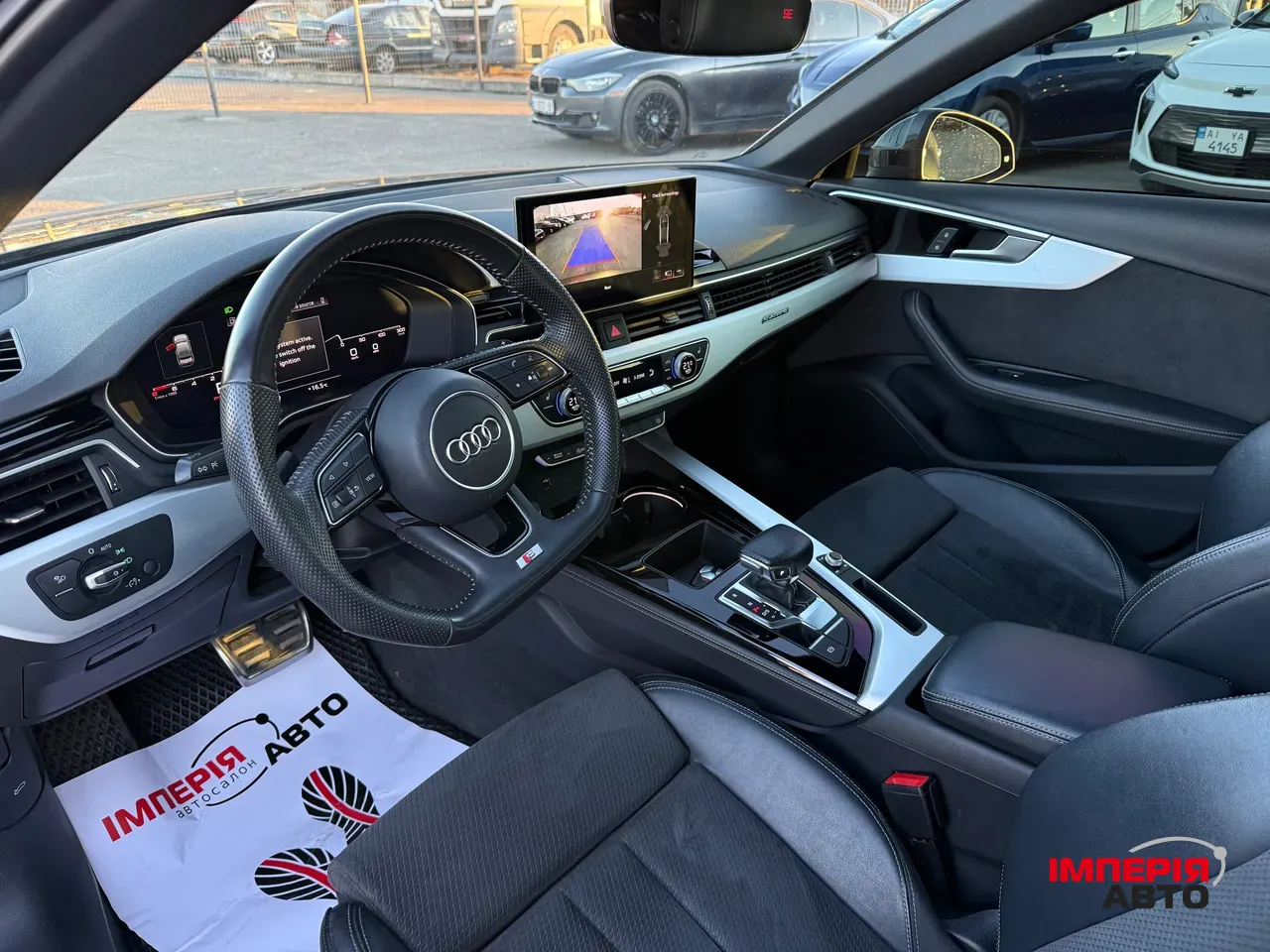 Audi A4 - фото 11