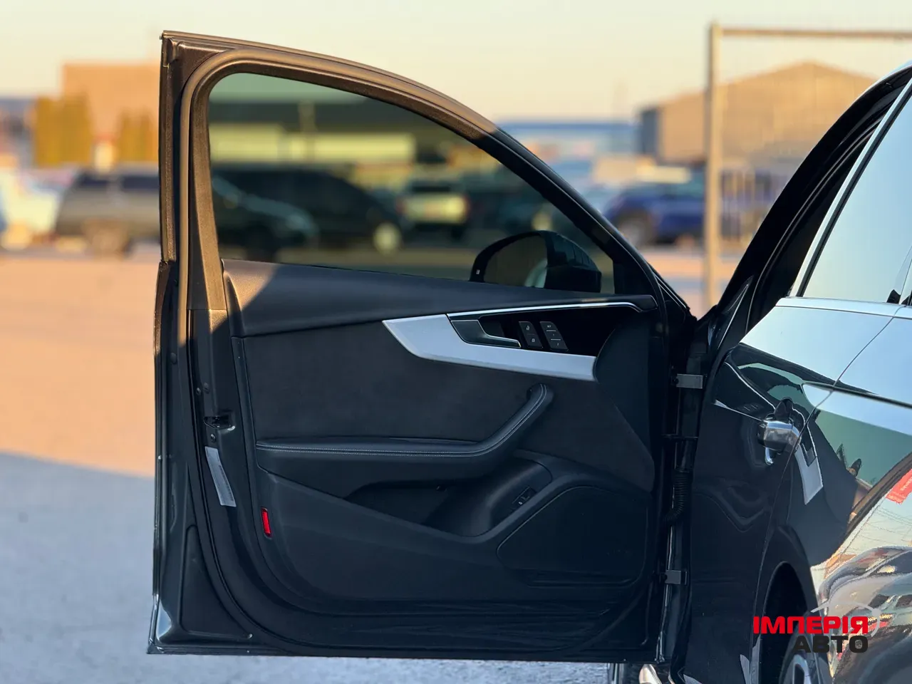 Audi A4 - фото 9