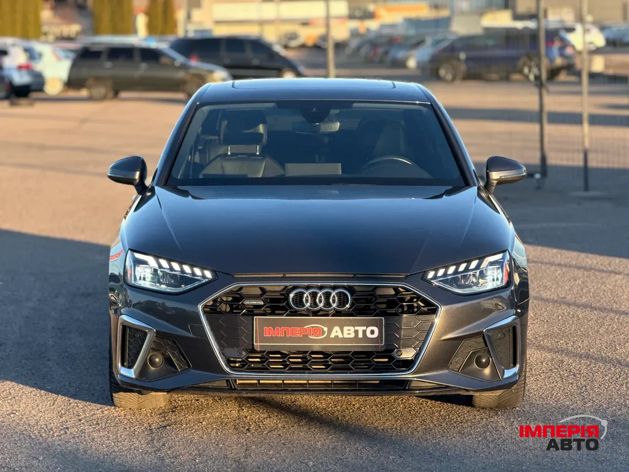 Audi A4 - фото 2
