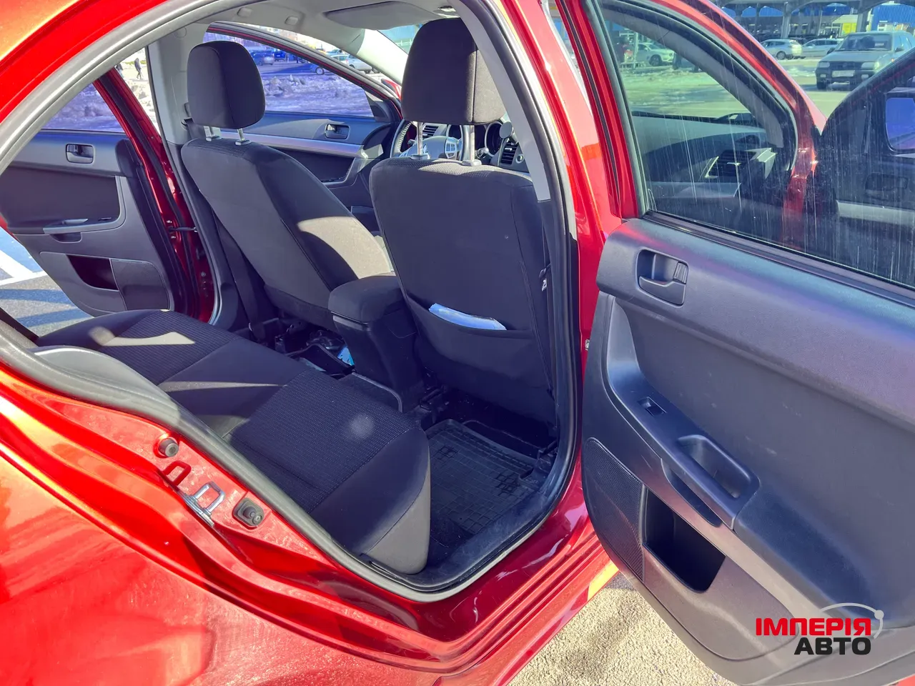 Mitsubishi Lancer - фото 6