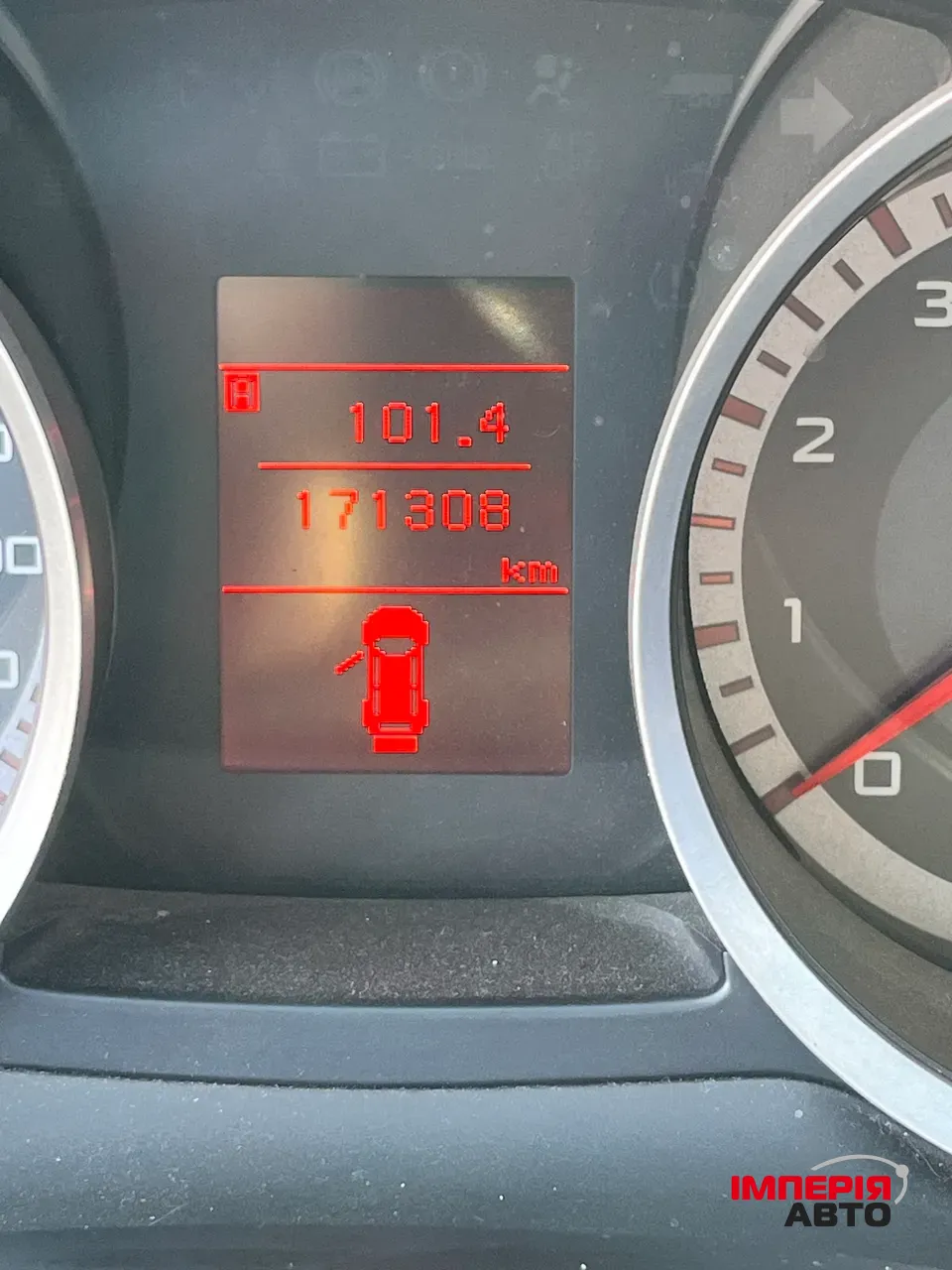 Mitsubishi Lancer - фото 8