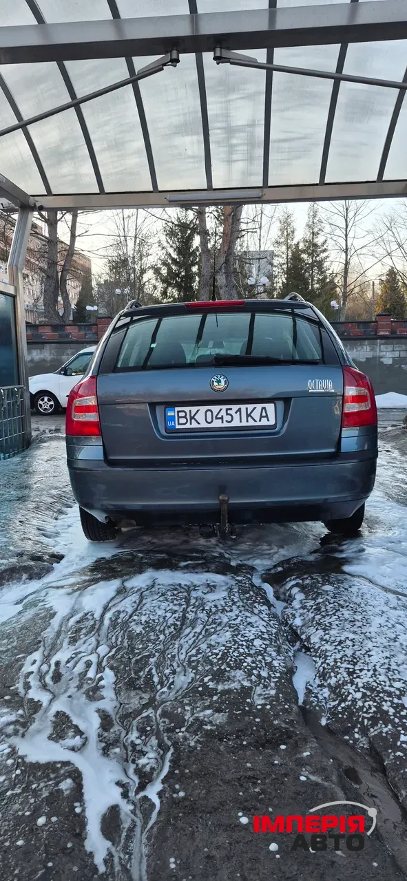 Skoda Octavia - фото 2