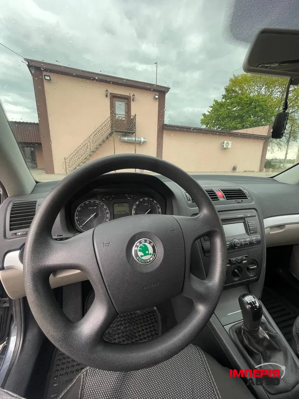 Skoda Octavia - фото 8