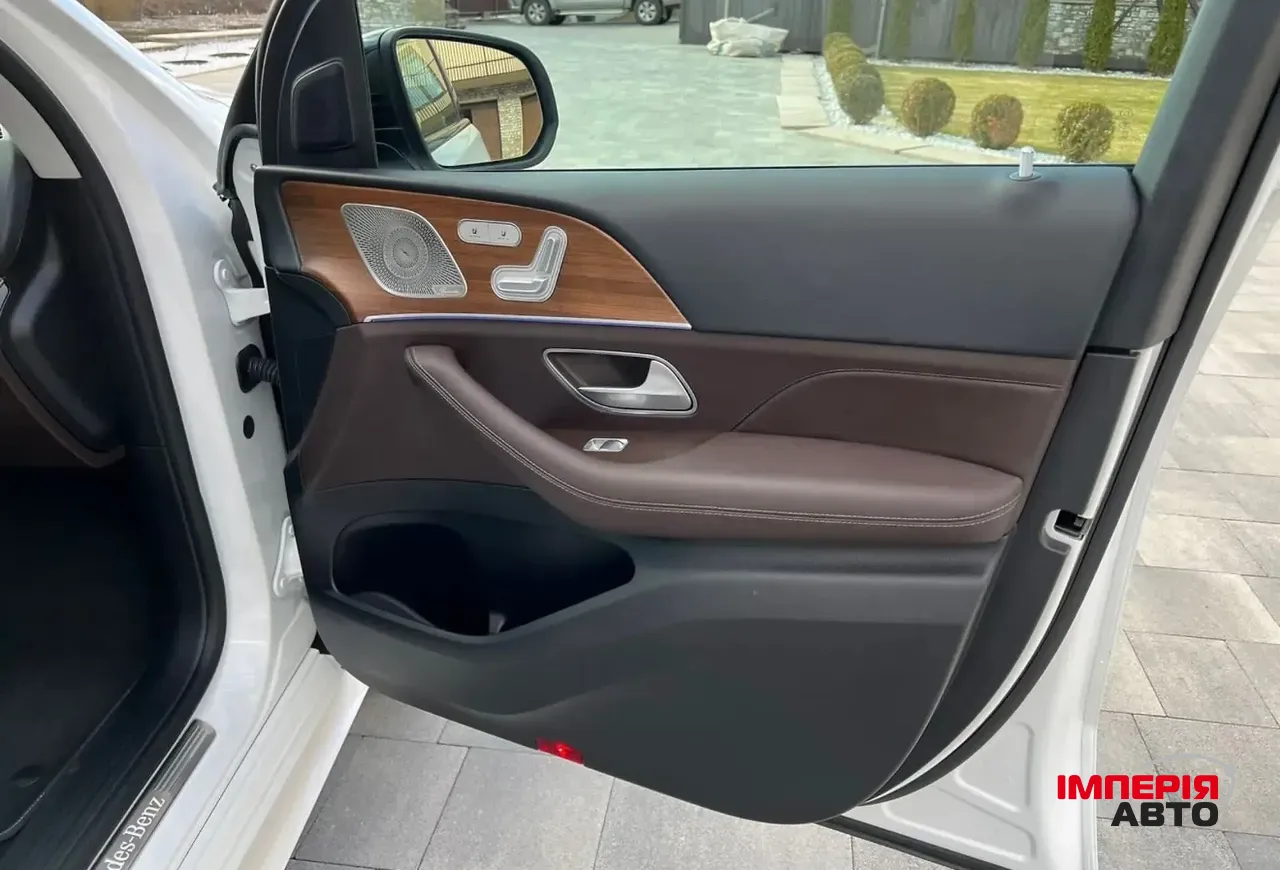 Mercedes-Benz GLE - фото 10