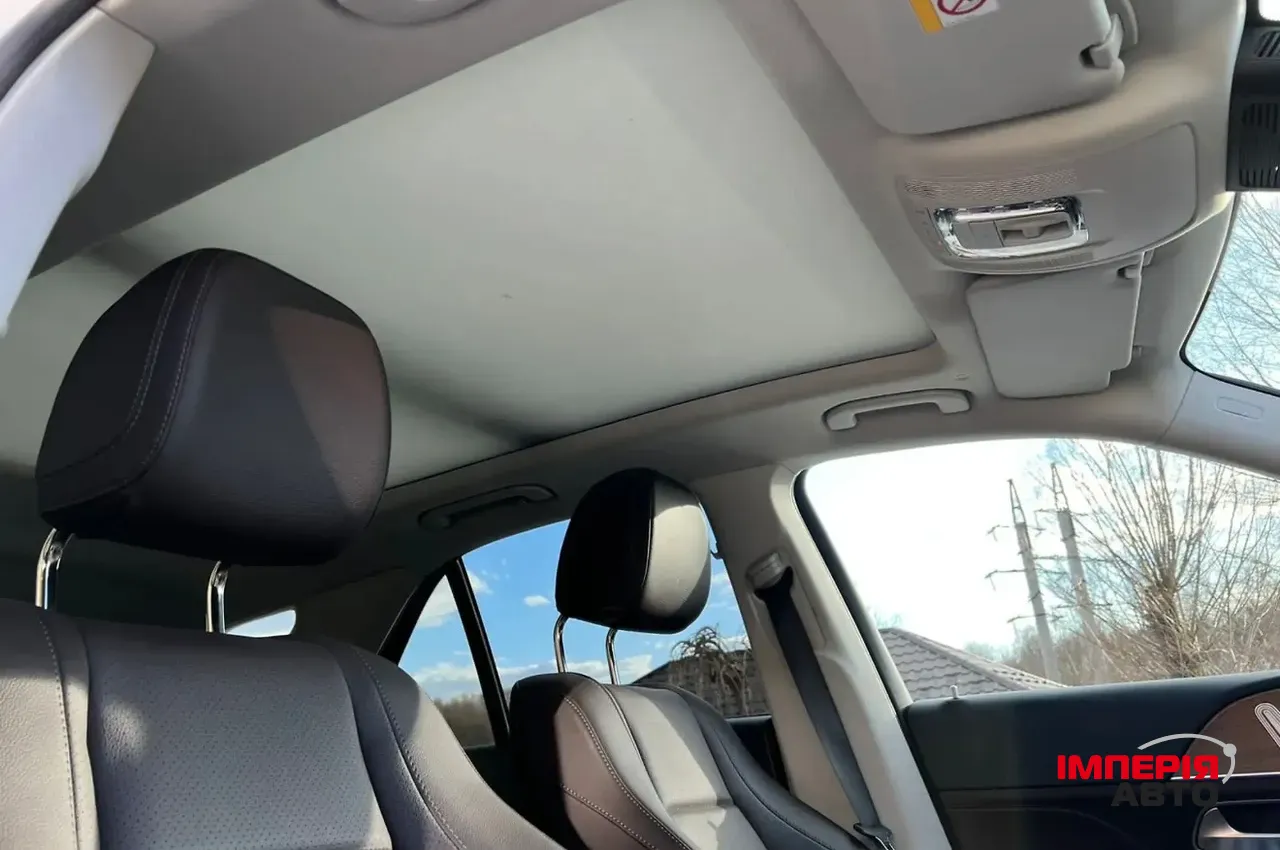 Mercedes-Benz GLE - фото 15