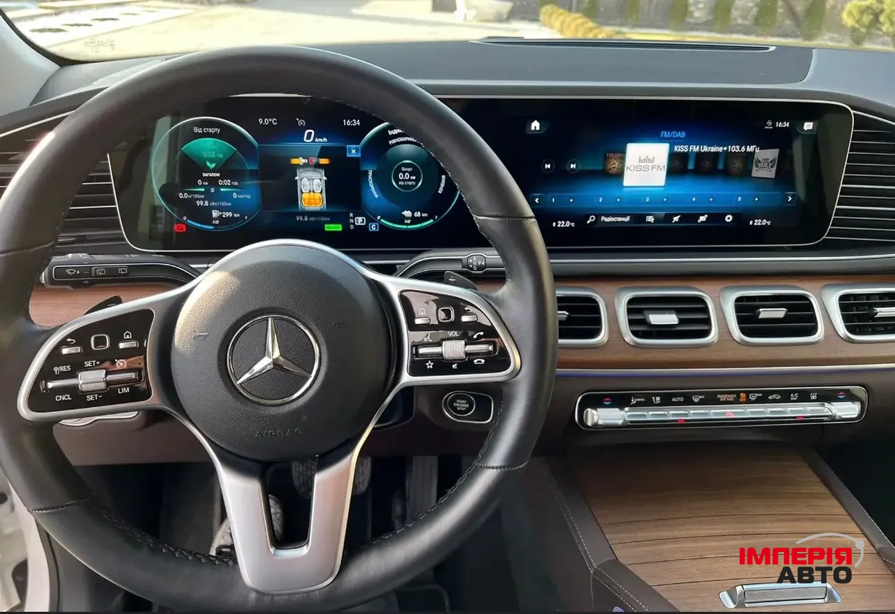 Mercedes-Benz GLE - фото 8