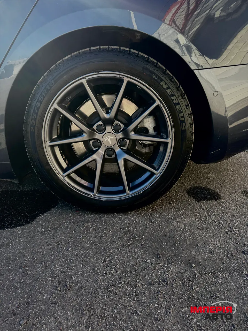 Tesla Model 3 - фото 13