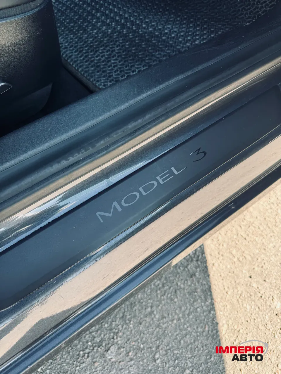 Tesla Model 3 - фото 17