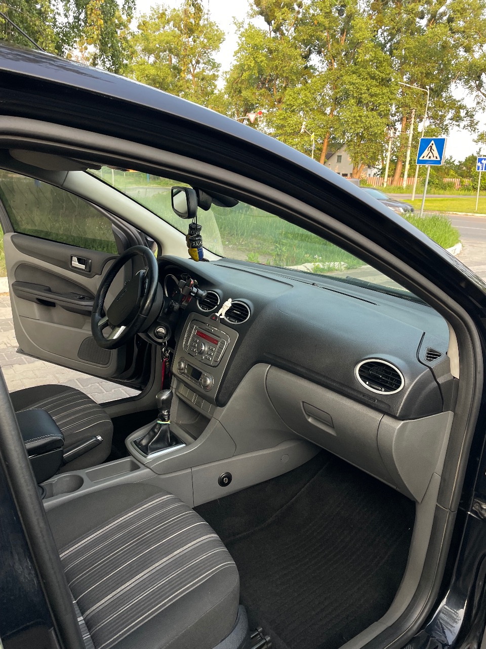 Ford Focus - фото 3