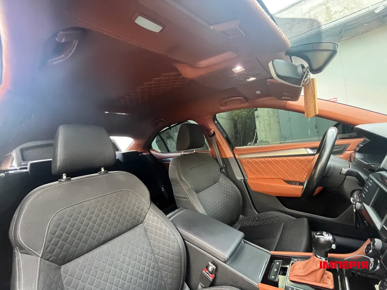 Skoda Superb - фото 15