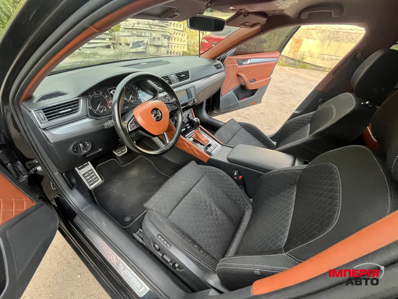 Skoda Superb - фото 18