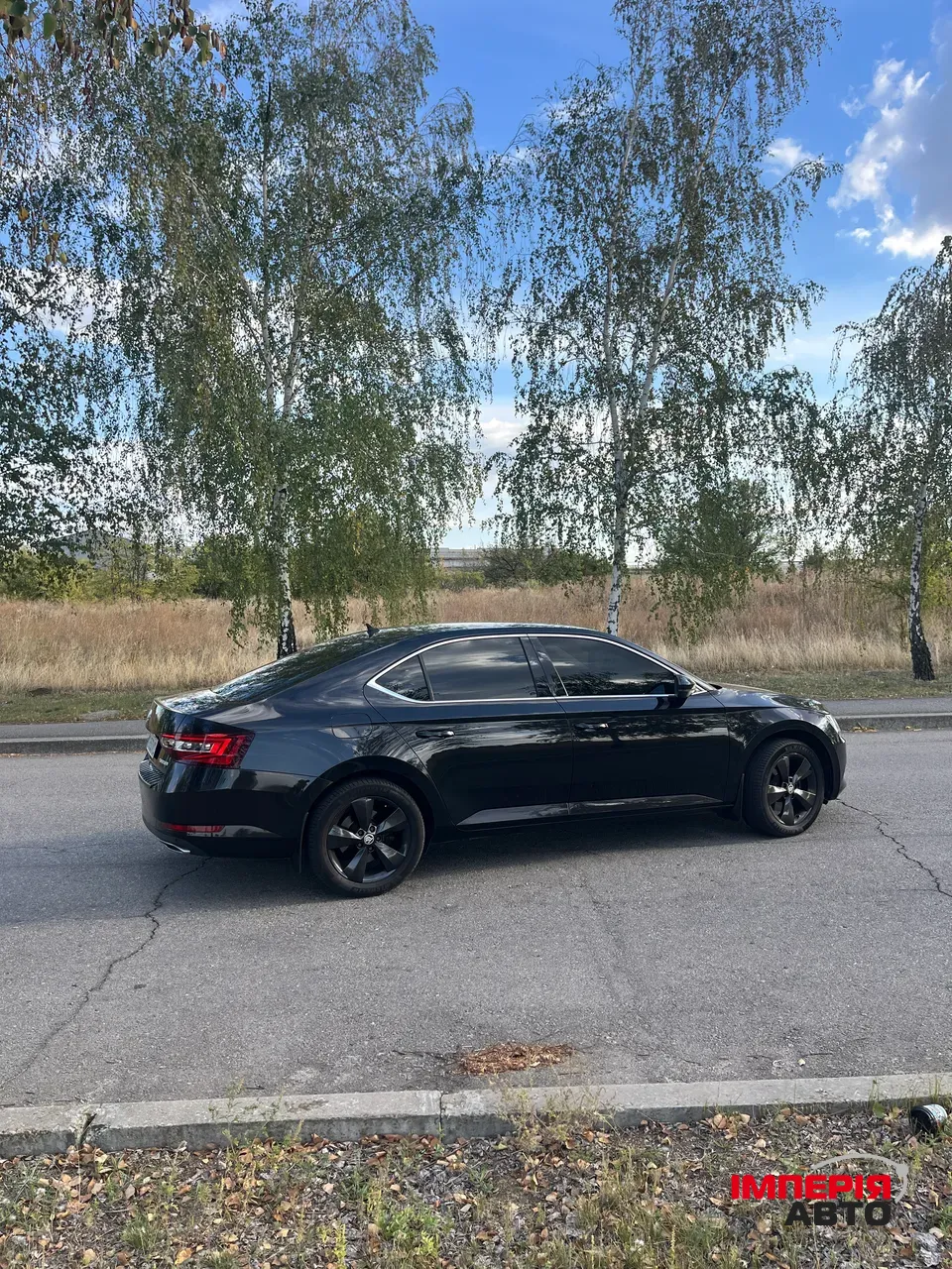 Skoda Superb - фото 4