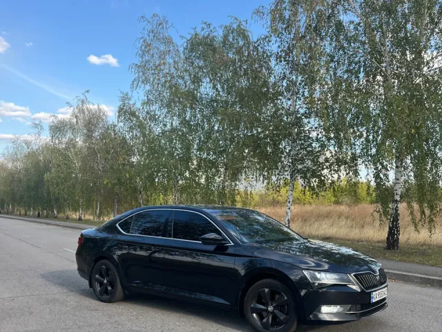 Skoda Superb - фото 2