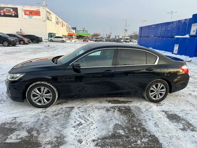 Honda Accord - фото 3