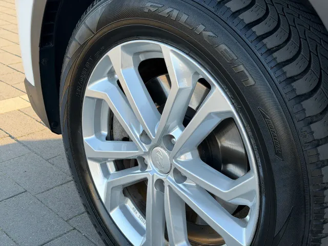 Hyundai Santa Fe - фото 5