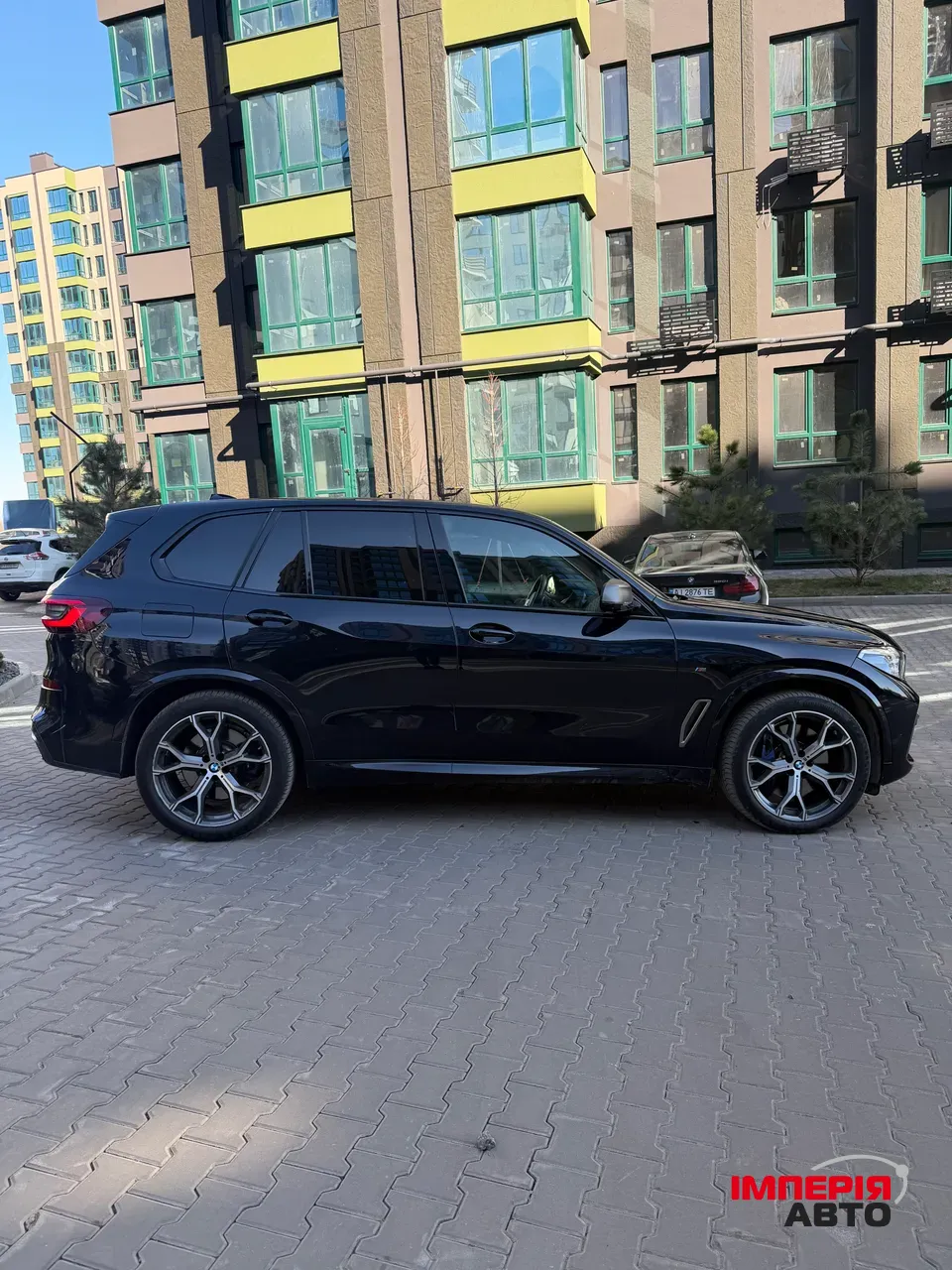 BMW X5 m50i - фото 3