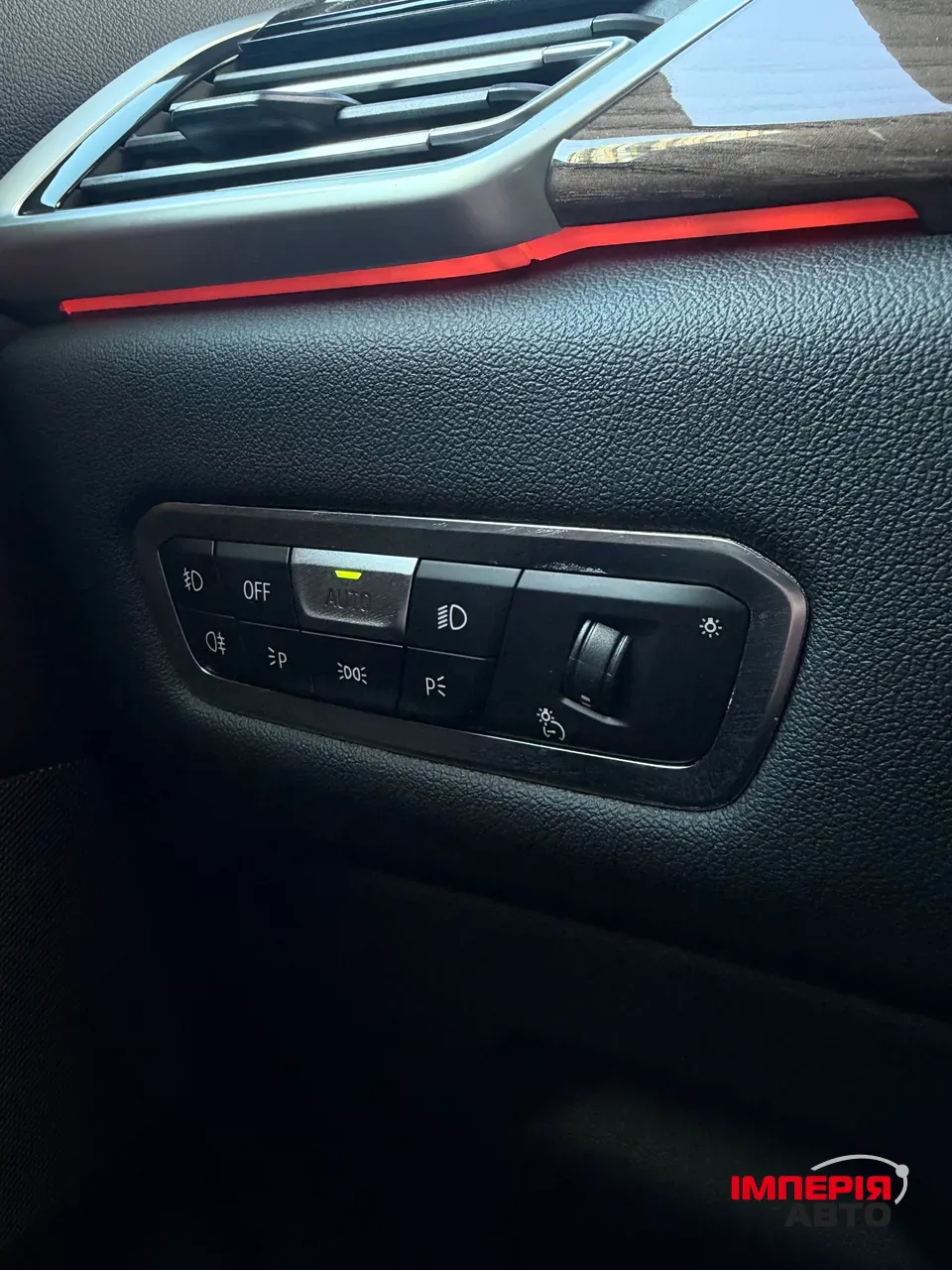 BMW X5 m50i - фото 22