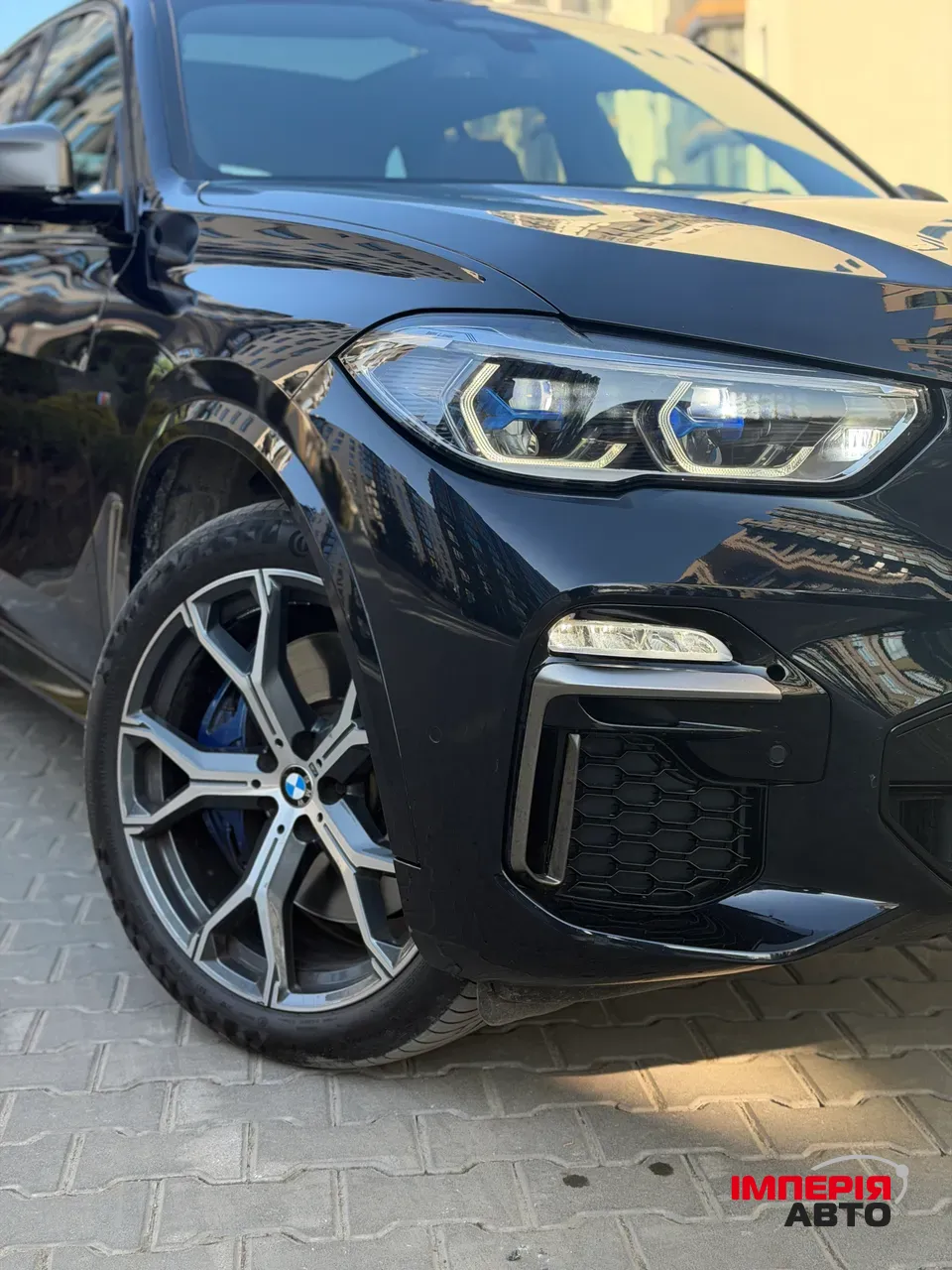 BMW X5 m50i - фото 55