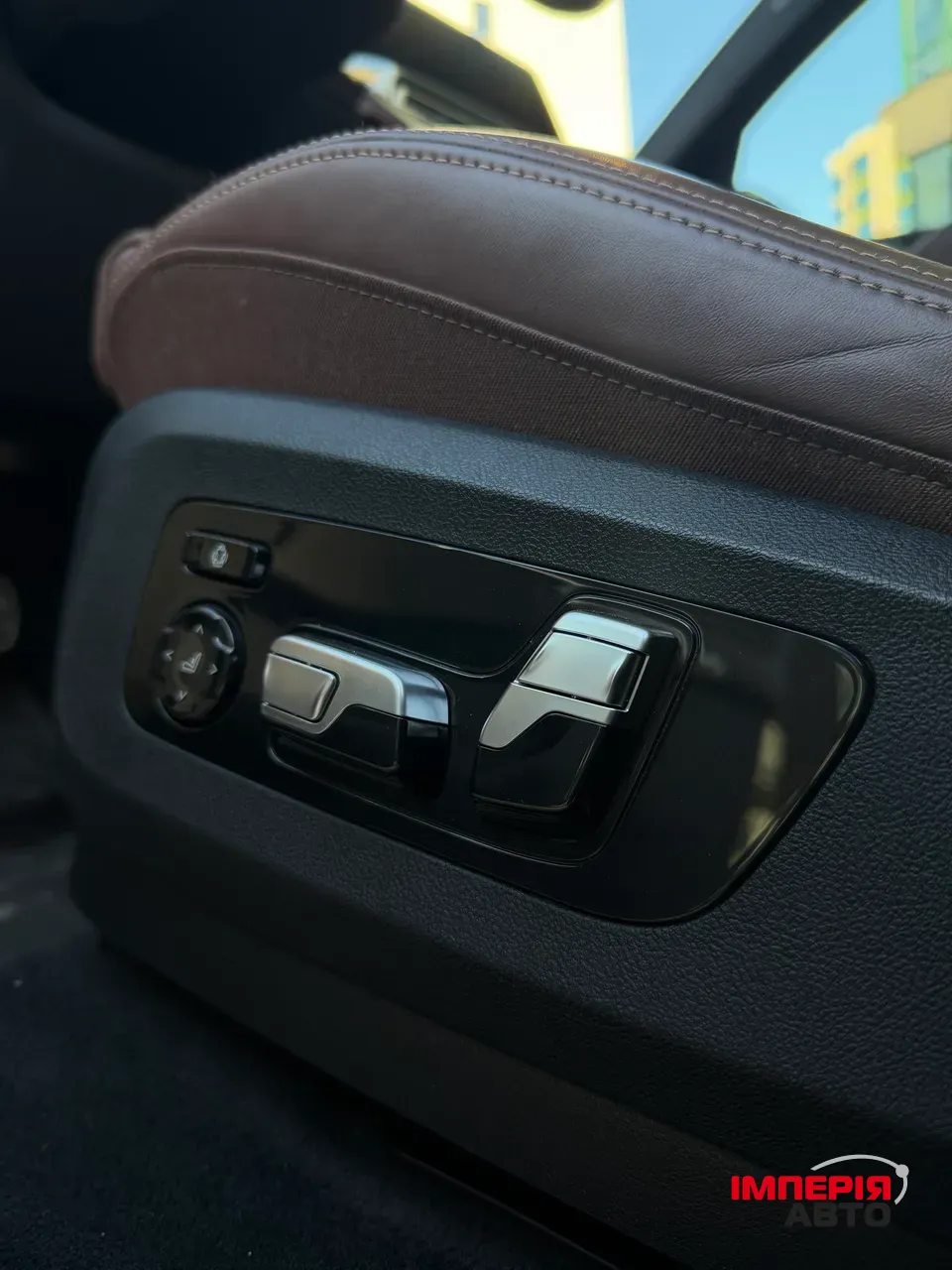 BMW X5 m50i - фото 32